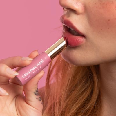 Lip Balm Ultra Care Açaí FPS 24 ella 4g